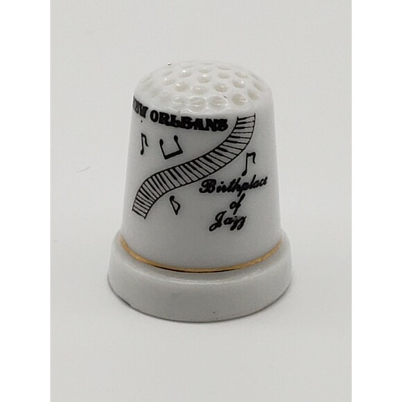Vintage New Orleans Birthplace of Jazz Thimble Souvenir White Porcelain Music - Picture 4 of 12